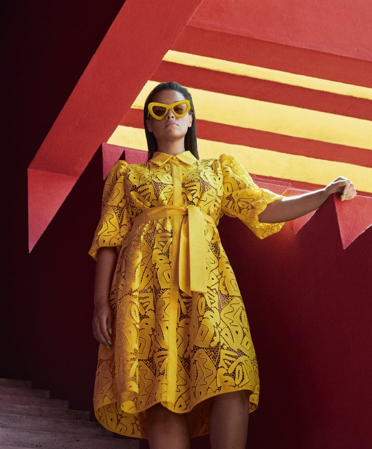 إطلالات رائعة لربيع وصيف 2023 مجموعة Marina Rinaldi العطلة الخالدة